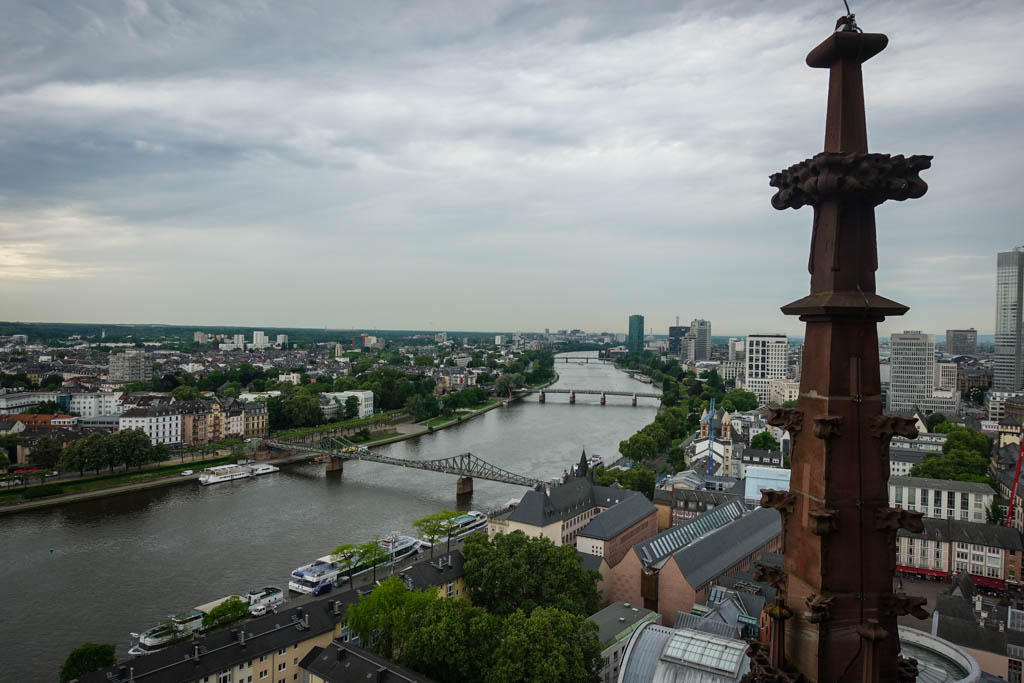 Франкфурт: Город который можно пропустить 